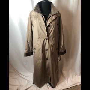NWT Gallery NY coat!